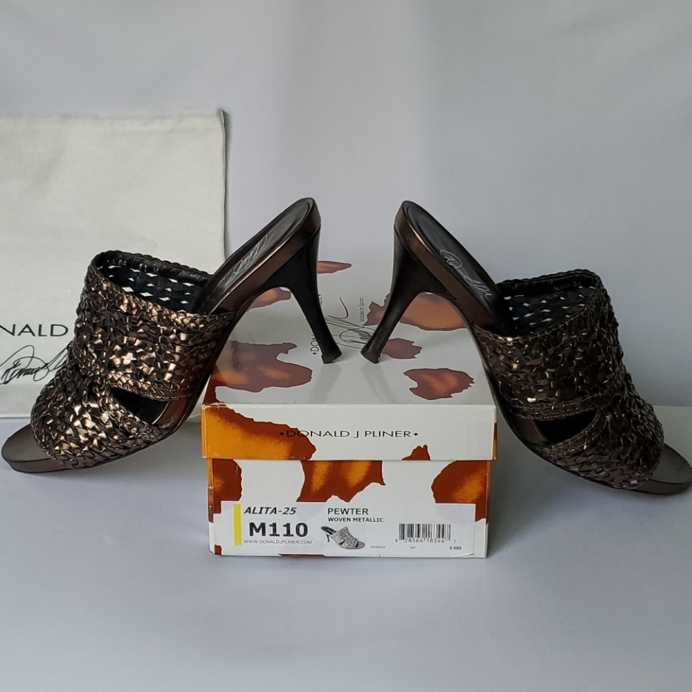 Donald J. Pliner Alita-25 Pewter Mule